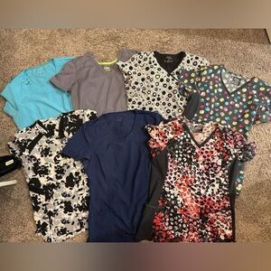 Women’s scrub tops